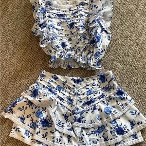 Floral Blue and White Women's Top